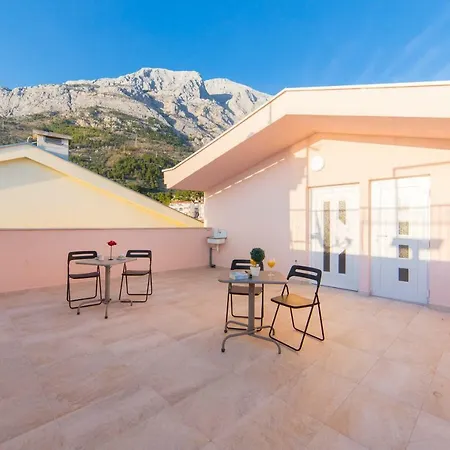 Apartment Relax Baska Voda